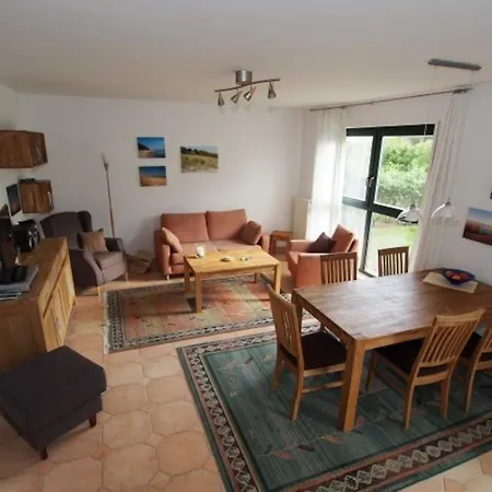 Ferienwohnung Lindenstra E 18 * Koserow